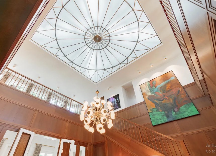 8-Zimmer-Villa zu verkaufen